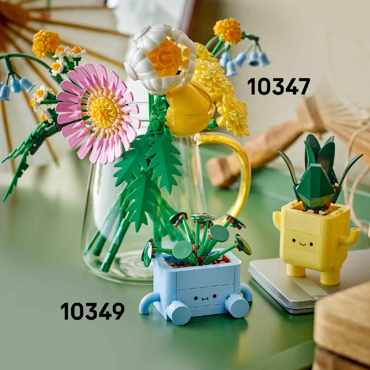 Đồ Chơi Lắp Ráp Chậu Cây Vui Vẻ LEGO BOTANICALS 10349 (217 chi tiết)