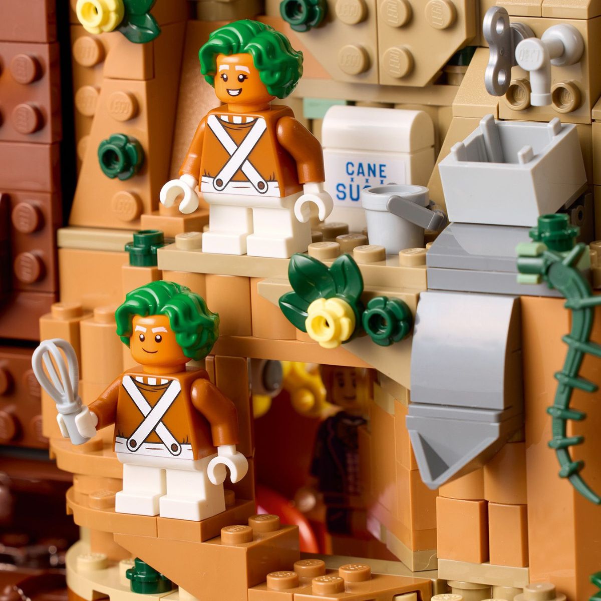 Đồ Chơi Lắp Ráp Willy Wonka Và Nhà Máy Sô-Cô-La LEGO IDEAS 21360