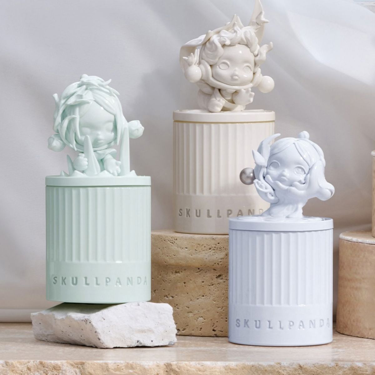 Đồ Chơi Nến Thơm Skullpanda The Paradox Series Scented Candle POP MART IP SKULLPANDA 6941313017634