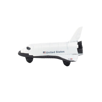 tau-con-thoi-0817-01