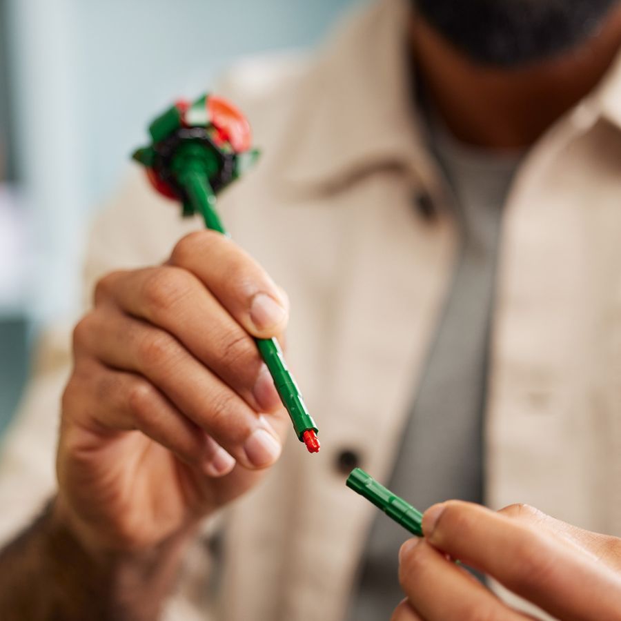 Đồ Chơi Lắp Ráp Bó Hoa Hồng Lego® LEGO BOTANICALS 10328 (822 chi tiết)