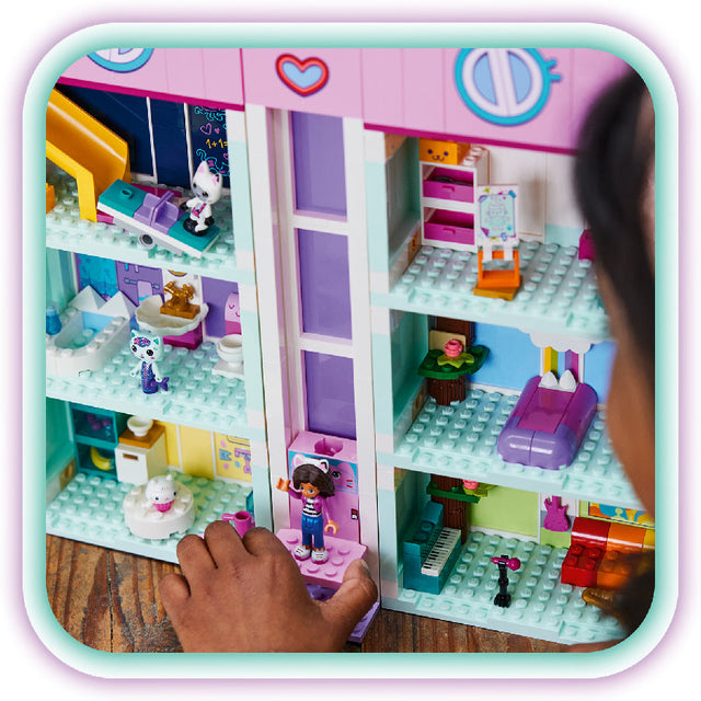 gabby-s-dollhouse-10788-05