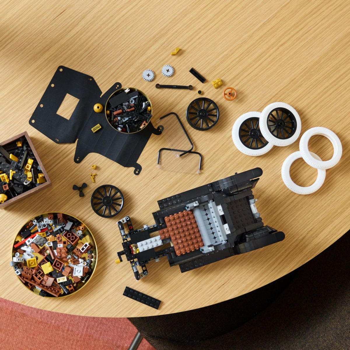 Đồ Chơi Lắp Ráp Xe Ford Model T Cổ Điển LEGO ICONS 11376
