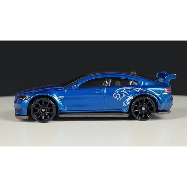 sieu-xe-fast-furious-jaguar-xe-sv-project-8-hnt09-hnr88-013