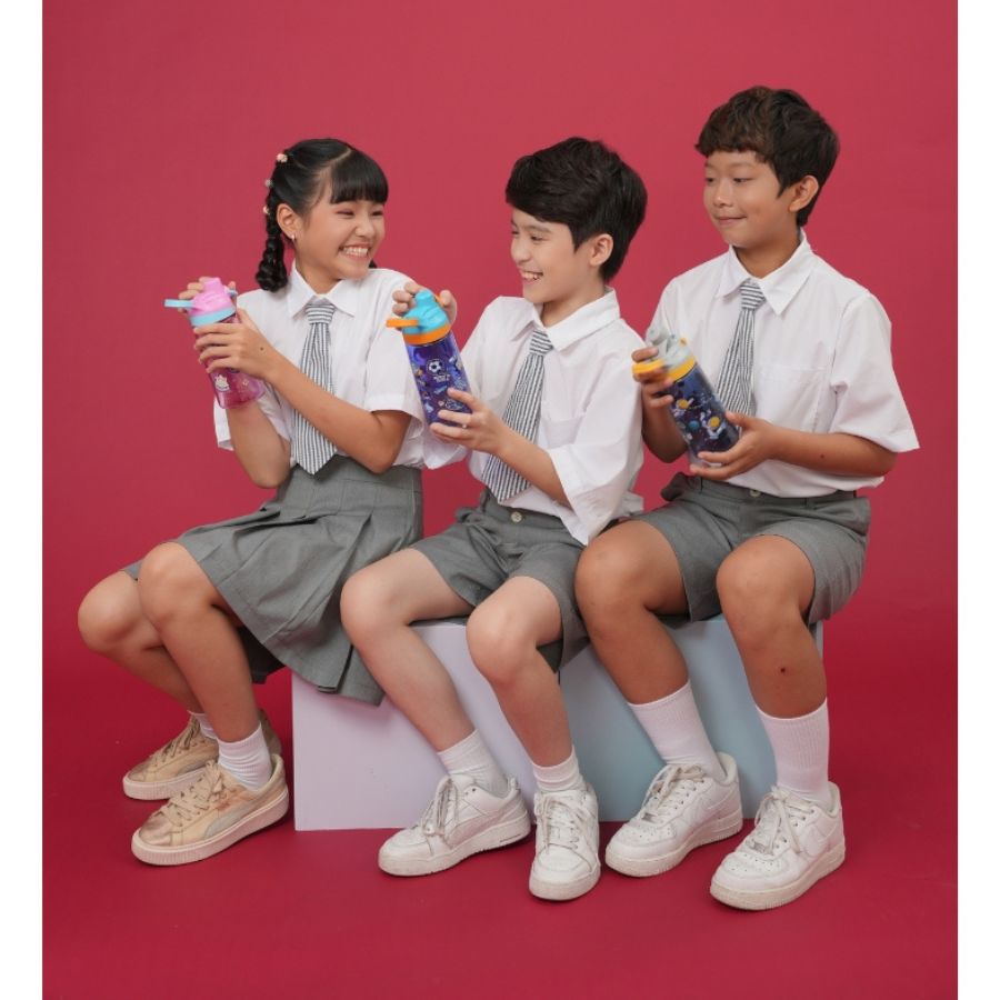 Bình nước TRITAN Emoji World Hồng CLEVER HIPPO WB02