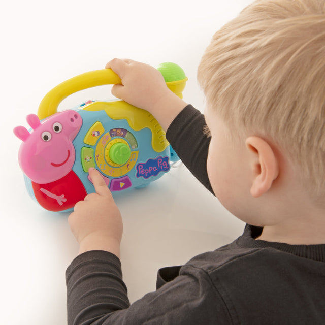 hop-nhac-karaoke-da-nang-cua-peppa-pig-1684914-04