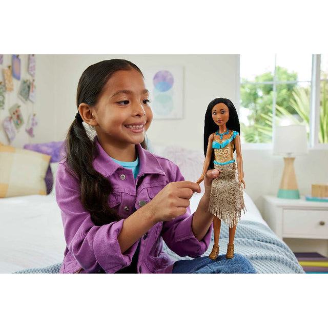 disney-princess-cong-chua-pocahontas-hlw07-hlw02-06