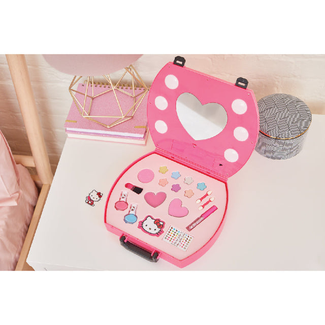 vali-trang-diem-hong-sanh-dieu-hello-kitty-20260701-4800mir-05