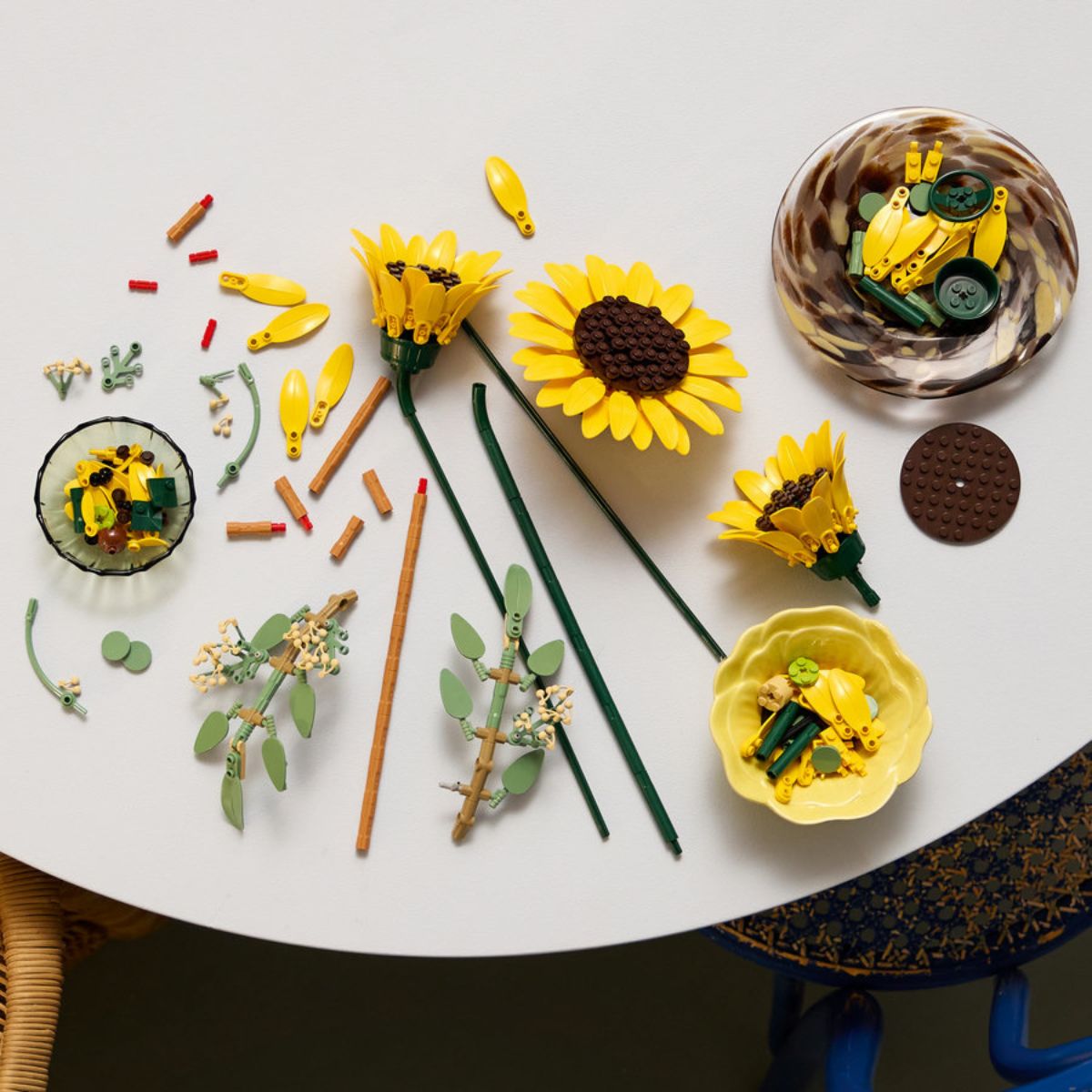 Đồ Chơi Lắp Ráp Bó Hoa Hướng Dương LEGO BOTANICALS 11502 (686 Chi Tiết)