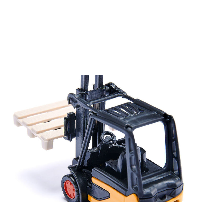 bo-xe-van-chuyen-hang-dhl-6335-05