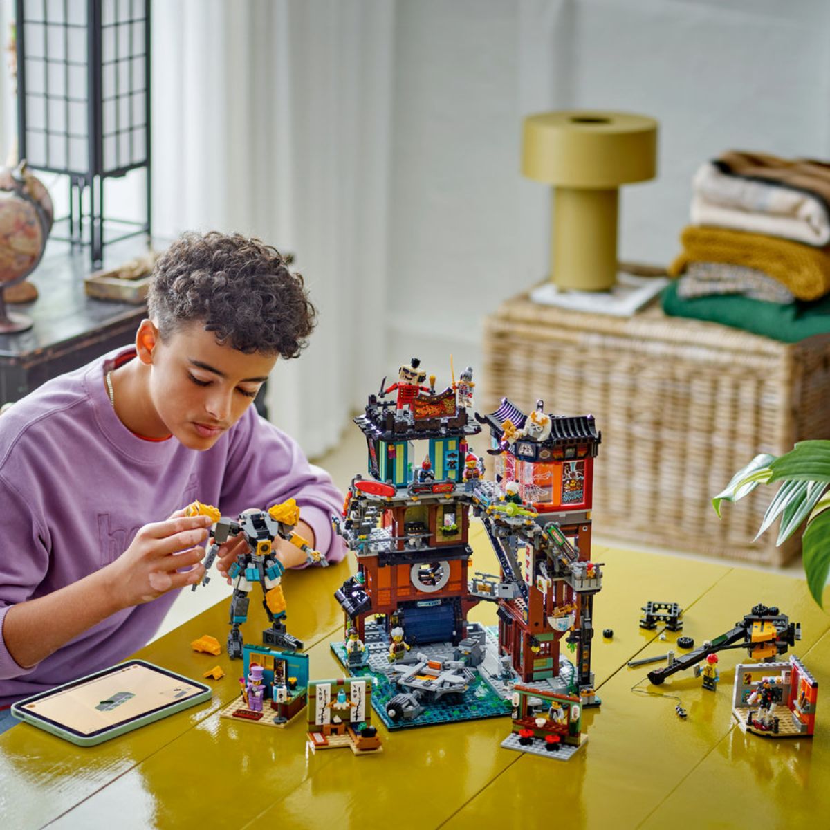 Đồ Chơi Lắp Ráp Xưởng Chế Tạo Thành Phố Ninjago® LEGO NINJAGO 71837