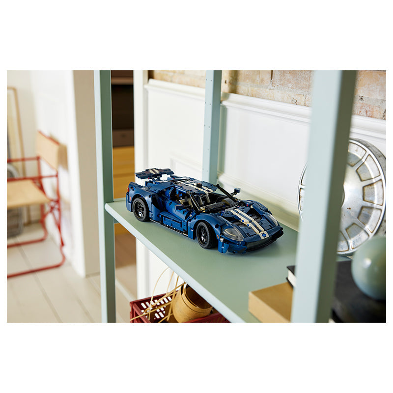Đồ Chơi Lắp Ráp Siêu Xe Thể Thao Ford Gt LEGO TECHNIC 42154 (1466 chi tiết)