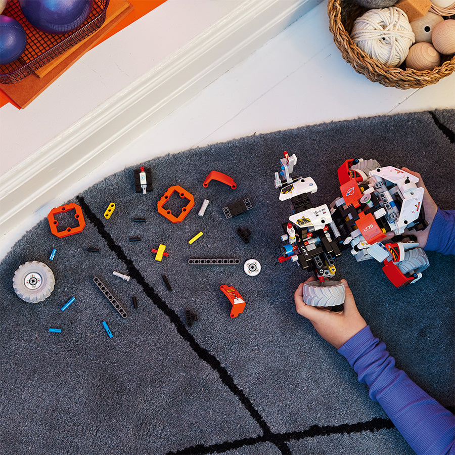 Đồ chơi lắp ráp Máy thám hiểm bề mặt không gian LT78 LEGO TECHNIC 42178