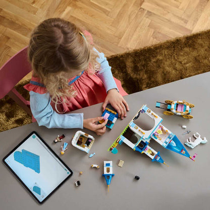 do-choi-lap-rap-laudai-va-xe-ngua-của-cinderella-lego-disney-princess-43275-012