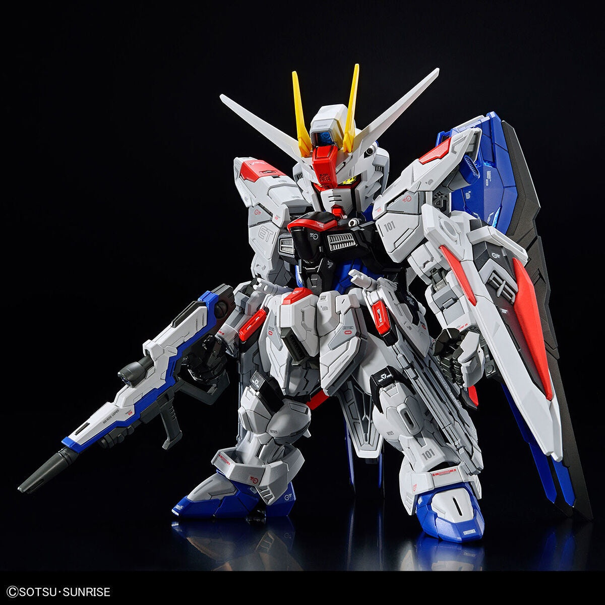 do-choi-lap-rap-mo-hinh-master-grade-sd-freedom-gundam-4573102642578-02