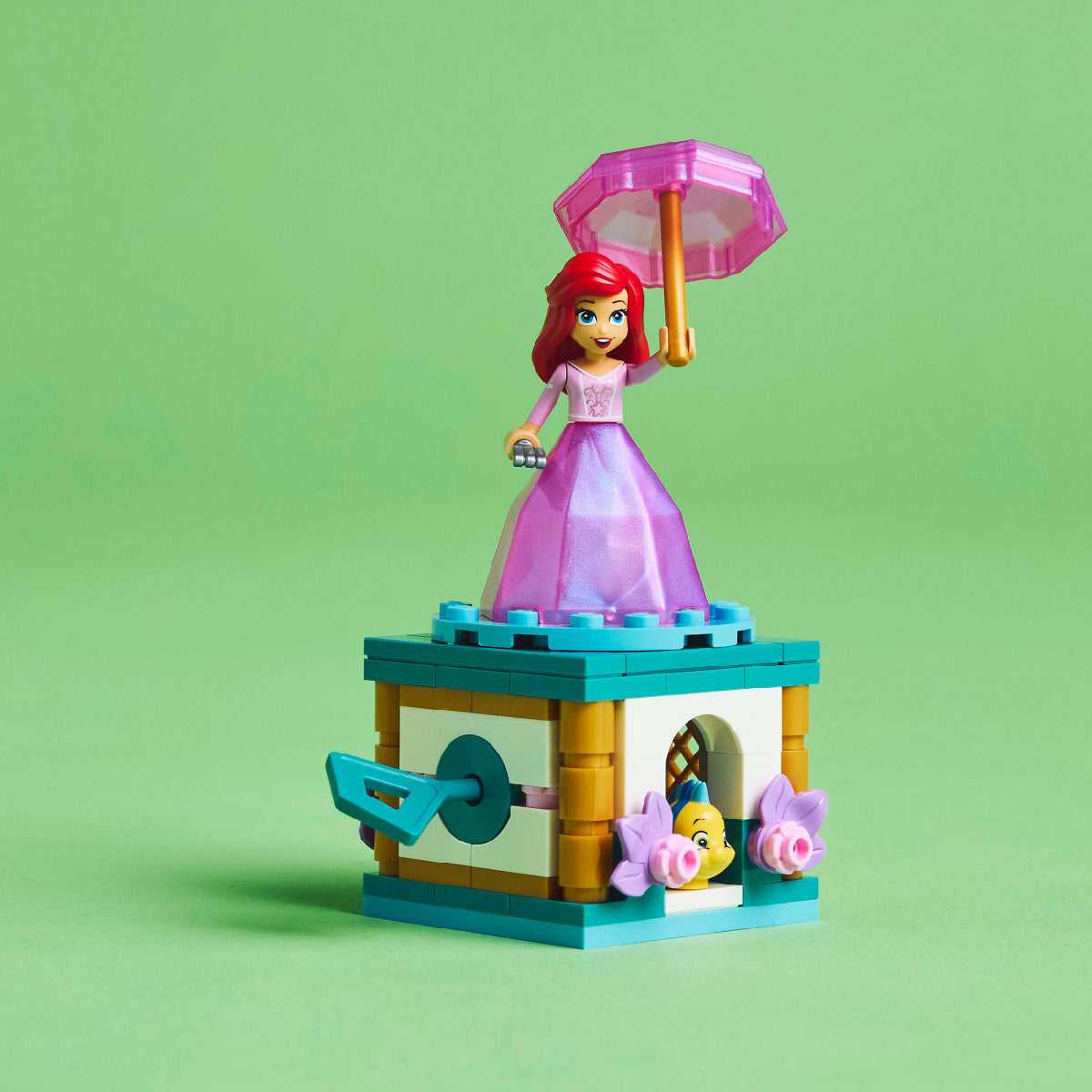 do-choi-lap-rap-nang-tien-ca-ariel-lego-disney-princess-43259-04