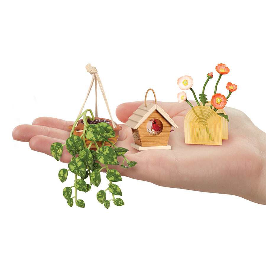 banh-miniverse-chu-de-do-trang-tri-505372-euc-04