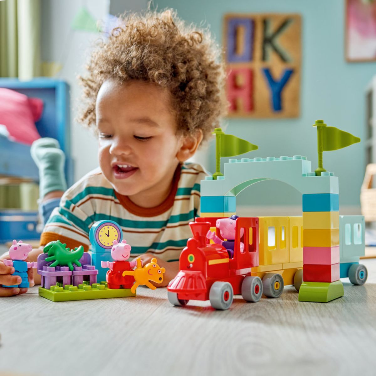 Đồ Chơi Lắp Ráp Chuyến Đi Tàu Cùng Grandpa Pig LEGO DUPLO 10466 (35 Chi Tiết)