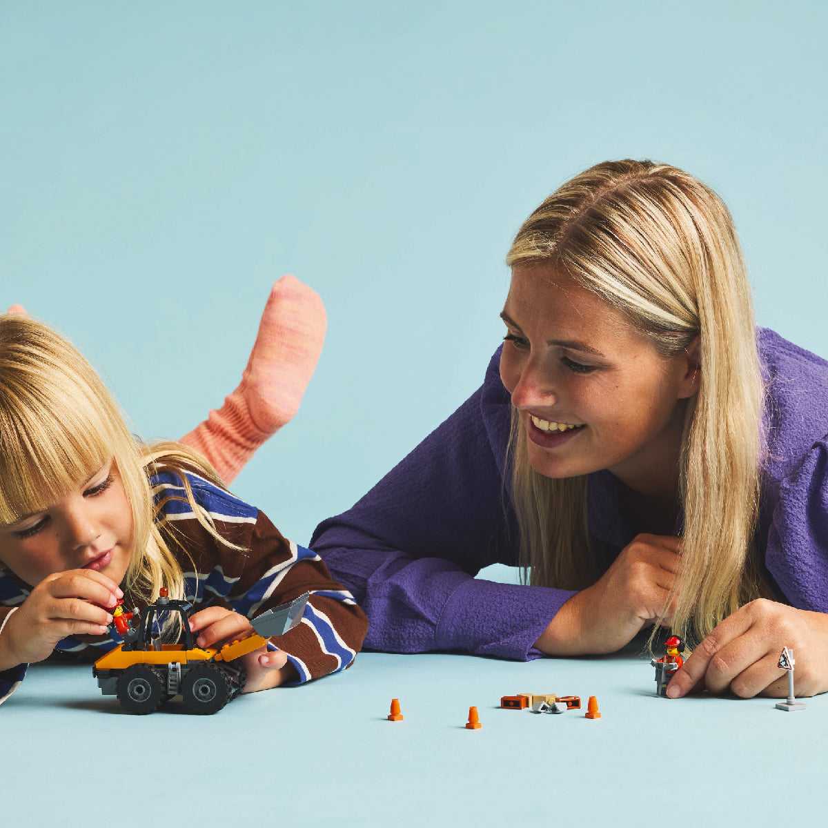 do-choi-lap-rap-xe-cong-trinh-lego-city-60450-06