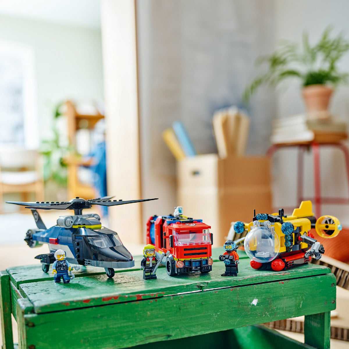 do-choi-lap-rap-may-bay-truc-thang-xe-cuu-haa-lego-city-60462-011