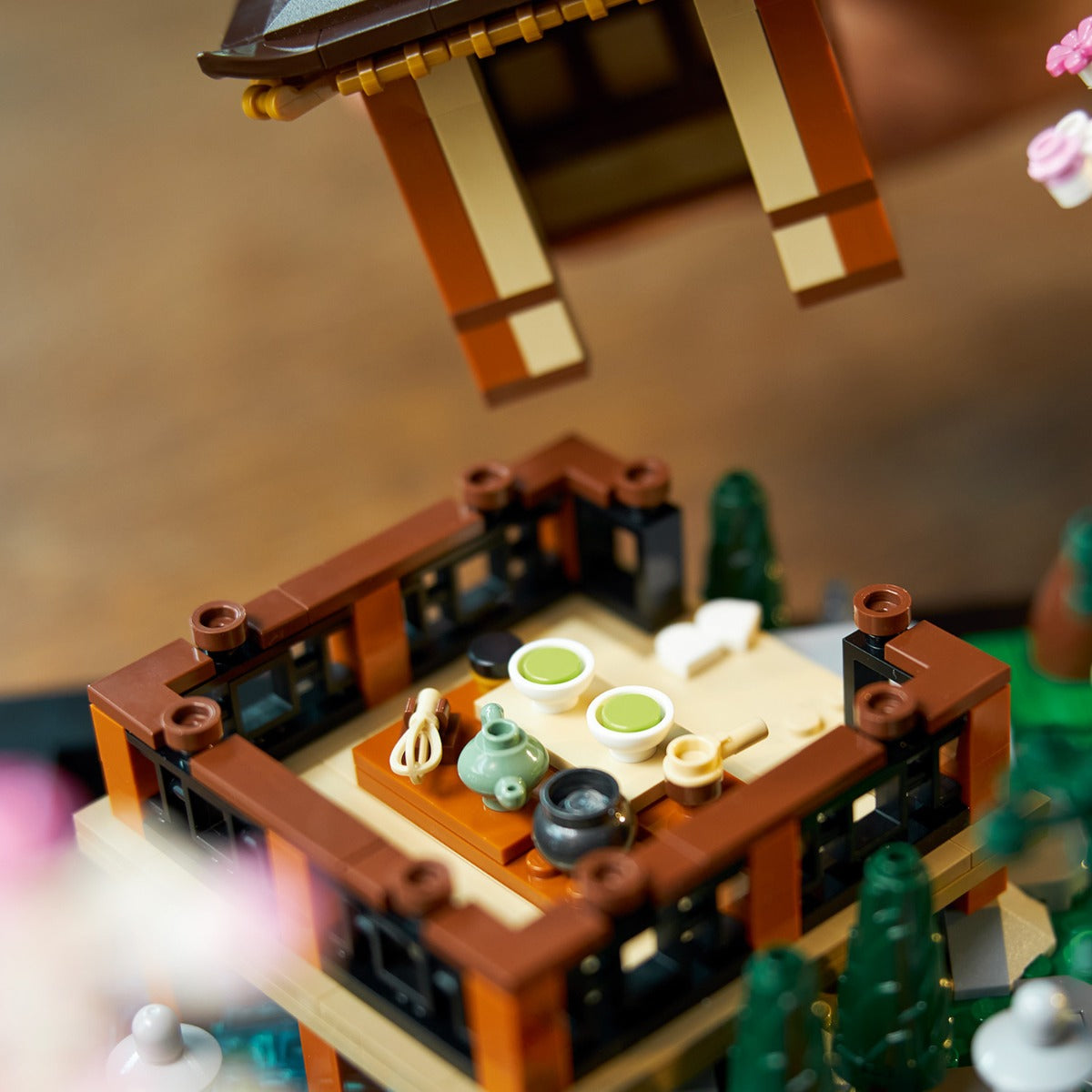Đồ chơi lắp ráp Khu vườn Tĩnh lặng LEGO ADULTS 10315 (1363 chi tiết)