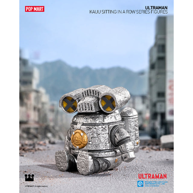 mo-hinh-kaiju-sitting-in-a-row-6941848262622-06