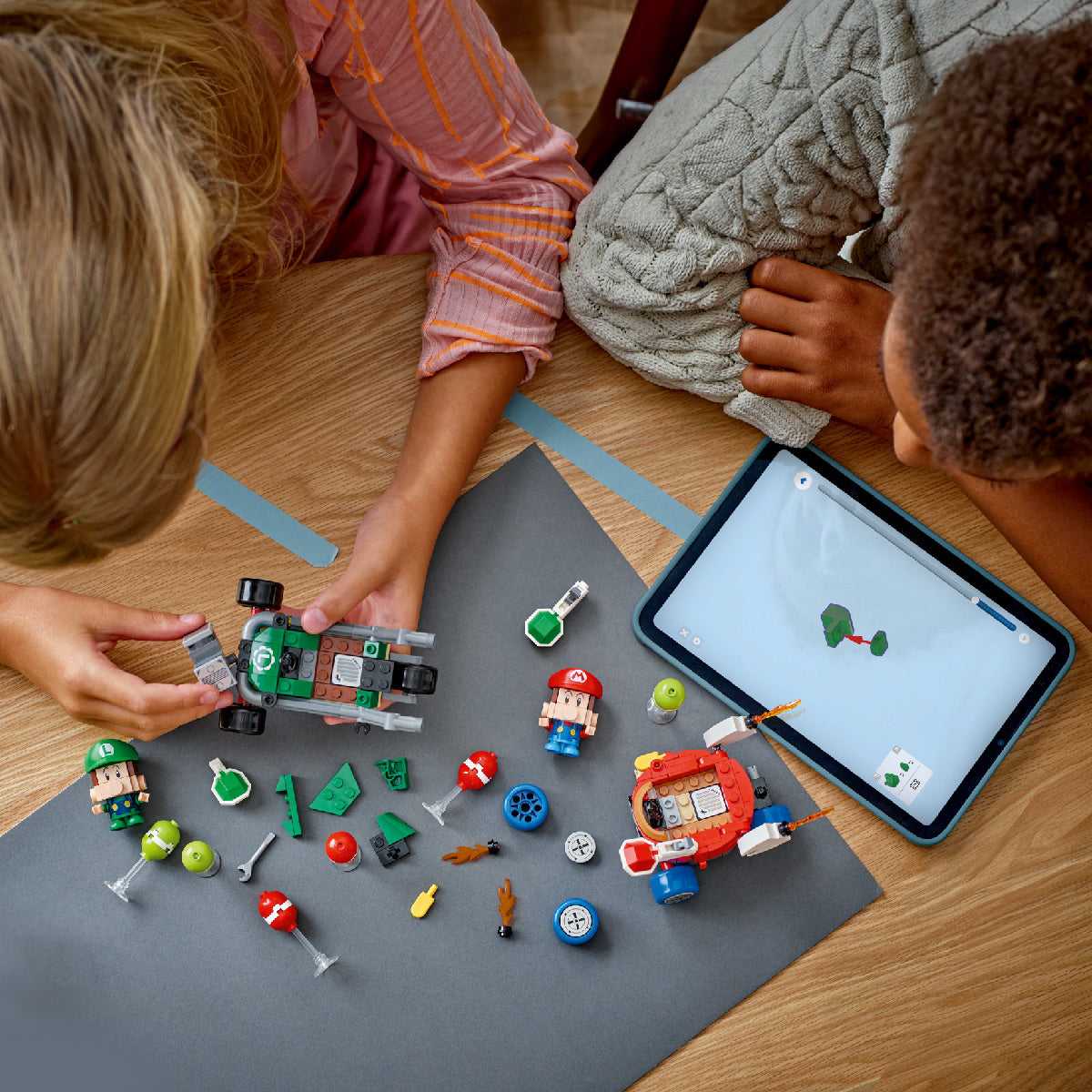 Đồ Chơi Lắp Ráp Baby Mario Đối Đầu Baby Luigi LEGO SUPER MARIO 72034