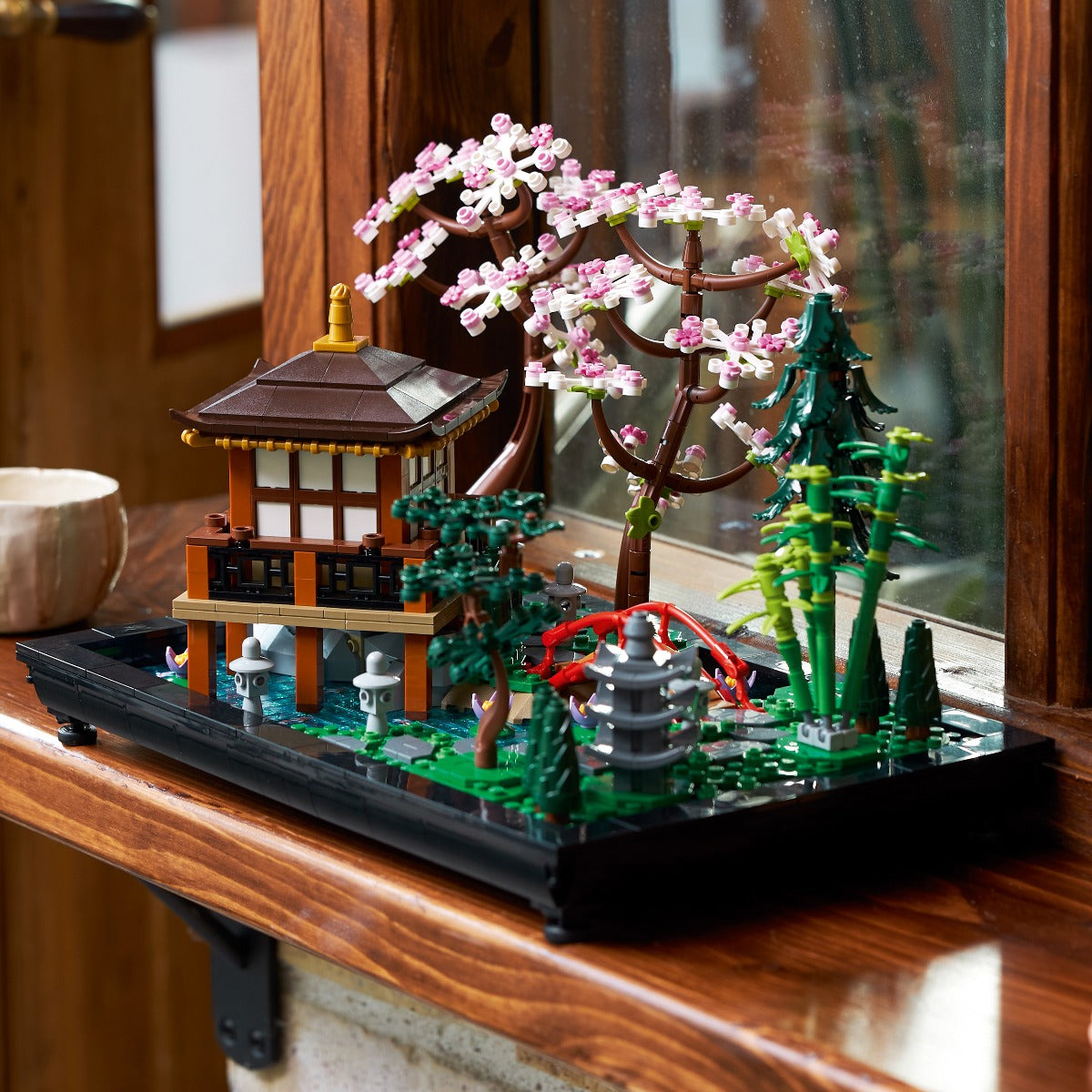 Đồ chơi lắp ráp Khu vườn Tĩnh lặng LEGO ADULTS 10315 (1363 chi tiết)