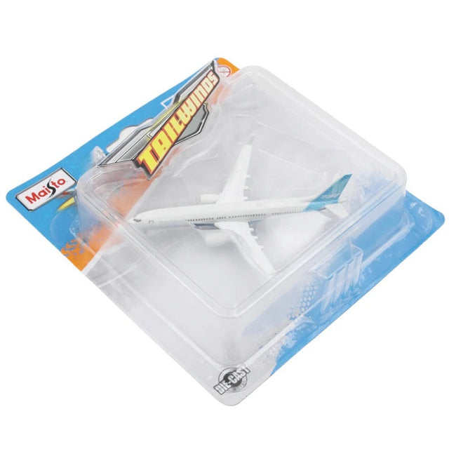 do-choi-mo-hinh-may-bay-boeing-737-12-maisto-22898-mt15088-04