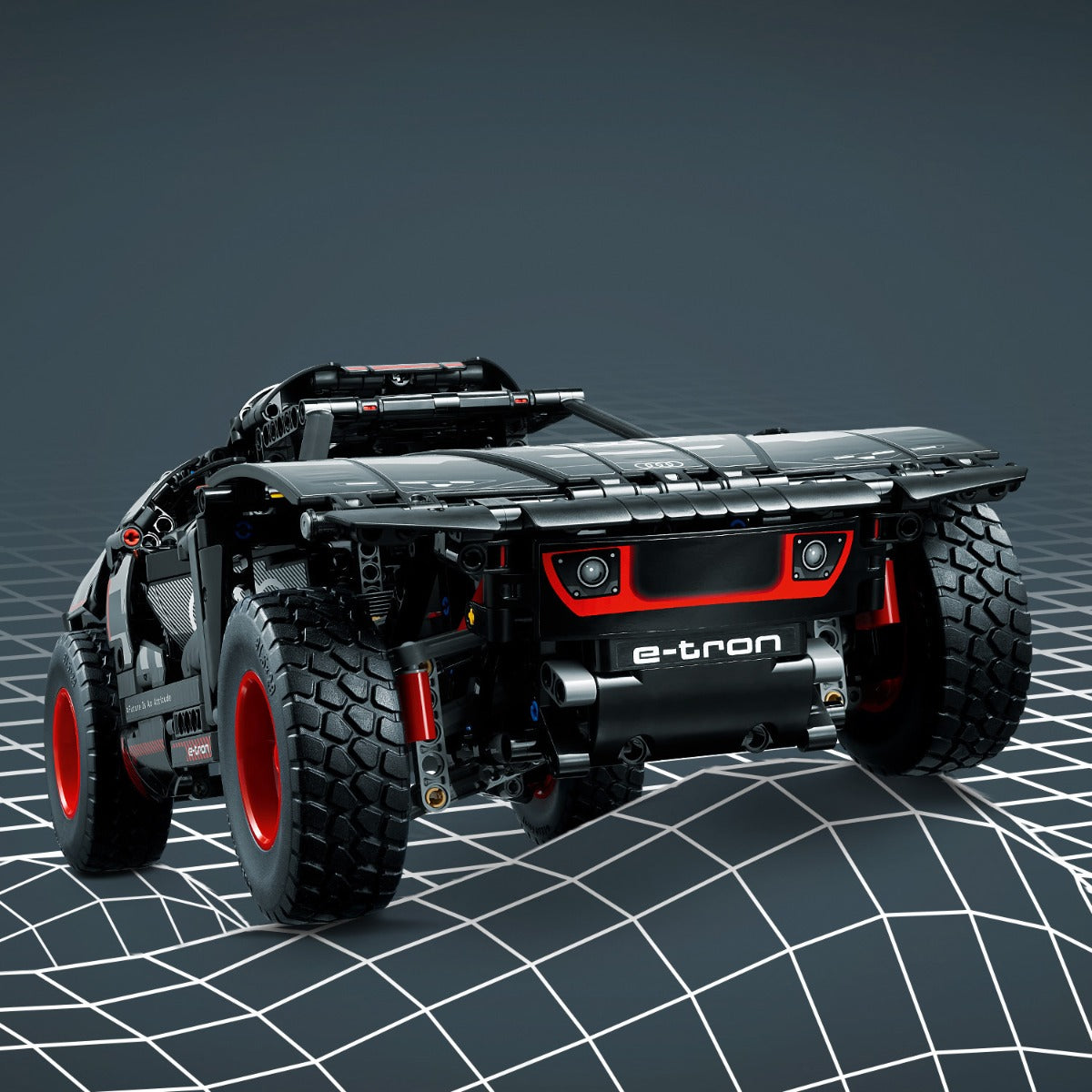 Đồ chơi lắp ráp Siêu Xe Audi RS Q e-tron LEGO TECHNIC 42160 (914 chi tiết)