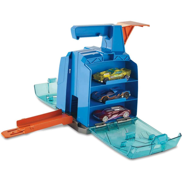 hop-chua-va-phong-sieu-xe-hot-wheels-gcf92-02