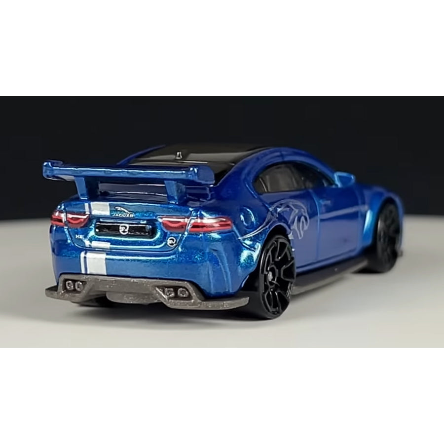 Siêu xe Fast&Furious JAGUAR XE SV PROJECT 8 HOT WHEELS HNR88