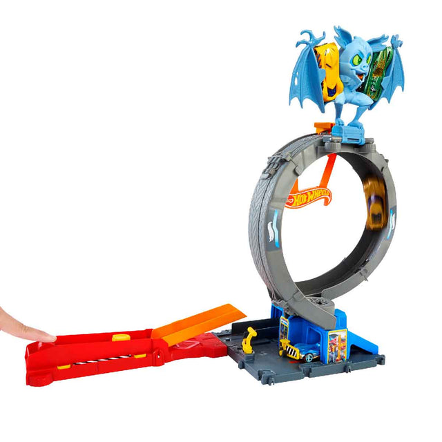 mo-hinh-city-tram-lop-xe-doi-sieu-dang-hot-wheels-htn78-hdr29-011