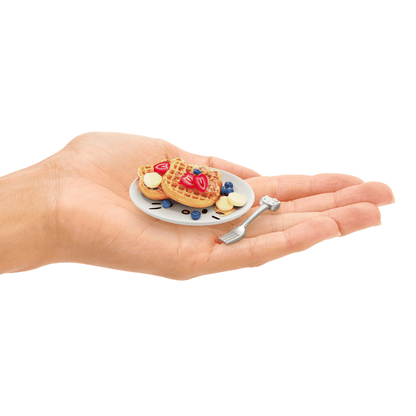 banh-chu-de-sanrio-miniverse-515722-euc-013