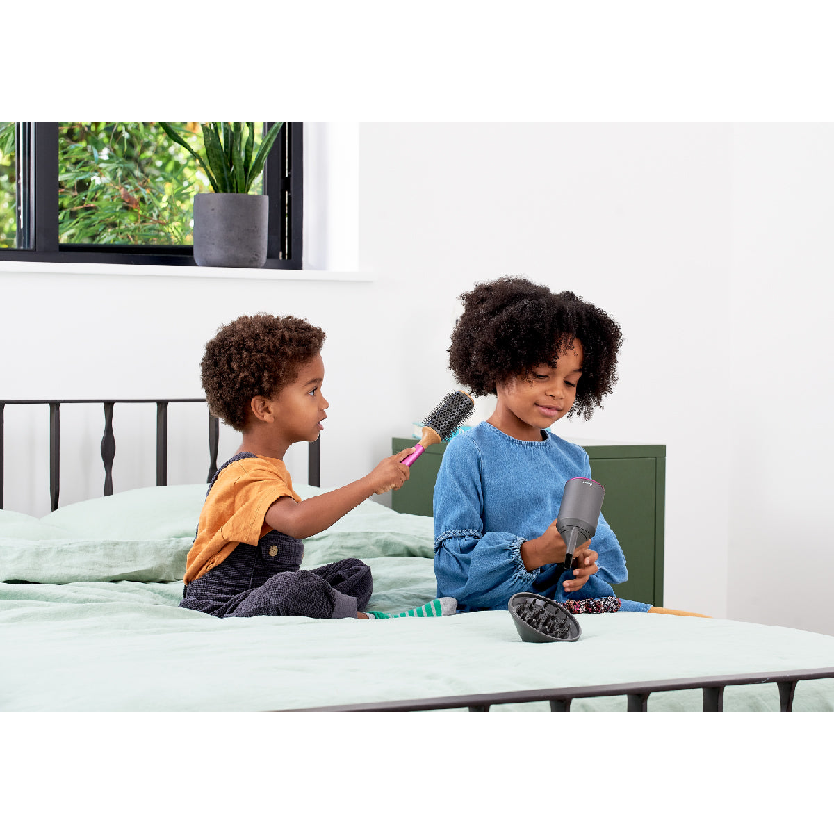 Bộ Đồ Chơi Máy Sấy Tóc Dyson Supersonic SWEET HEART 73250