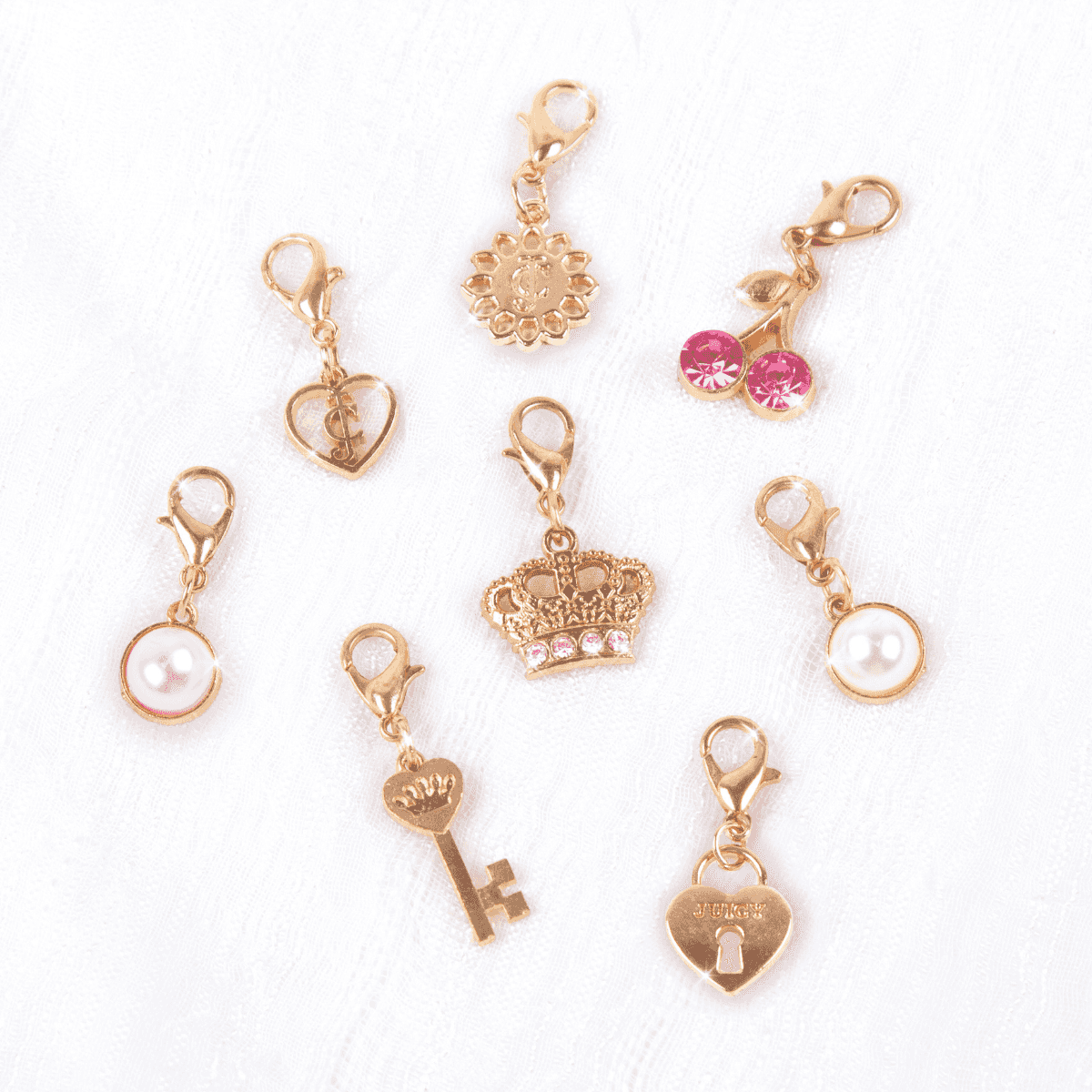 bo-lam-vong-tay-juicy-couture-hong-dieu-da-make-it-real-4413mir-04