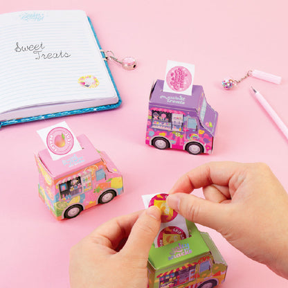 bo-sticker-food-truck-festival-05