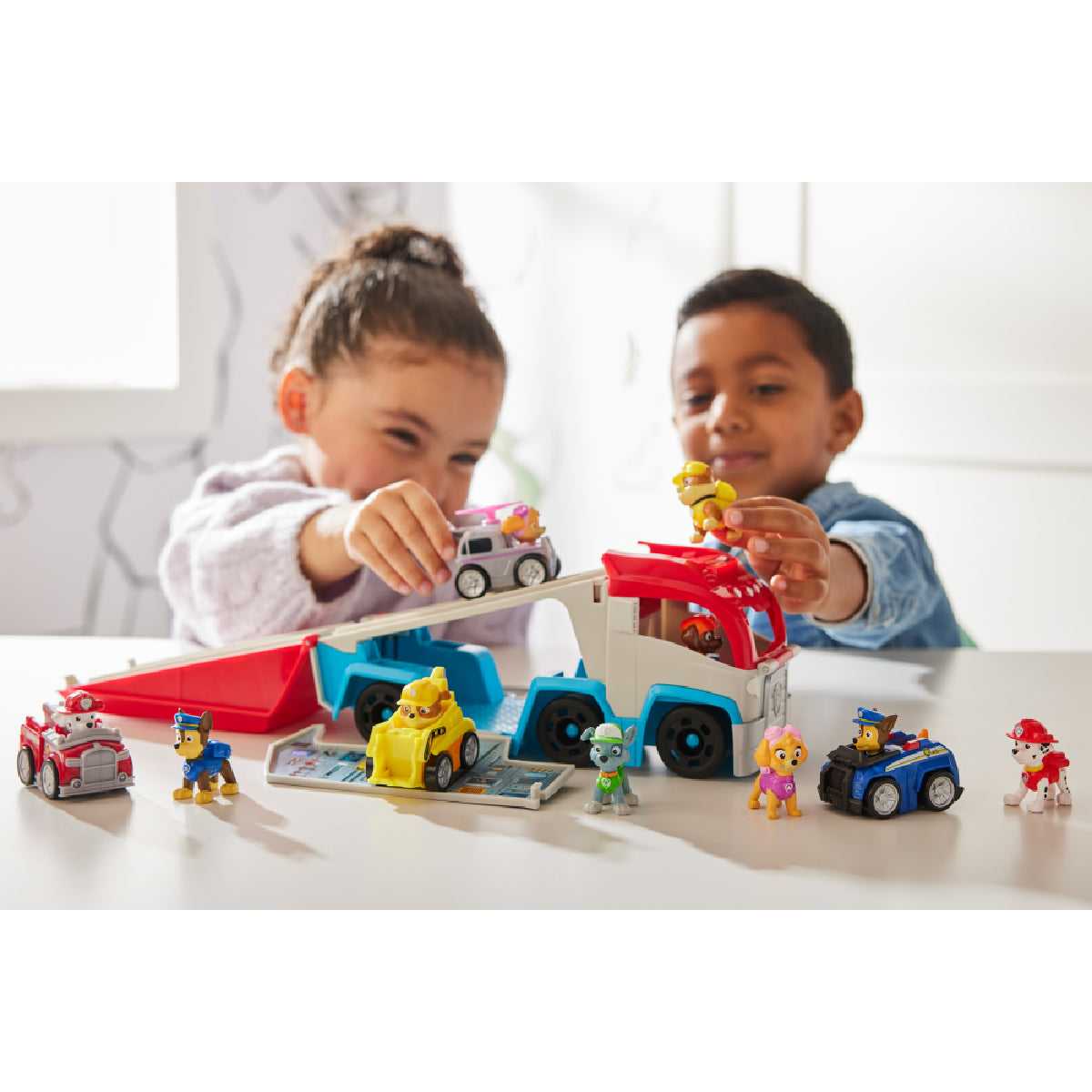 Bộ Xe Tuần Tra Biến Hình Với Bệ Phóng Hành Động PAW PATROL 6071544