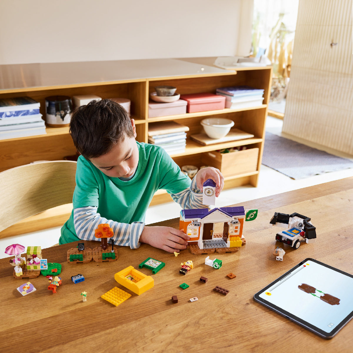 Đồ Chơi Lắp Ráp Buổi Hòa Nhạc Của K.K LEGO ANIMAL CROSSING 77052 (550 chi tiết)