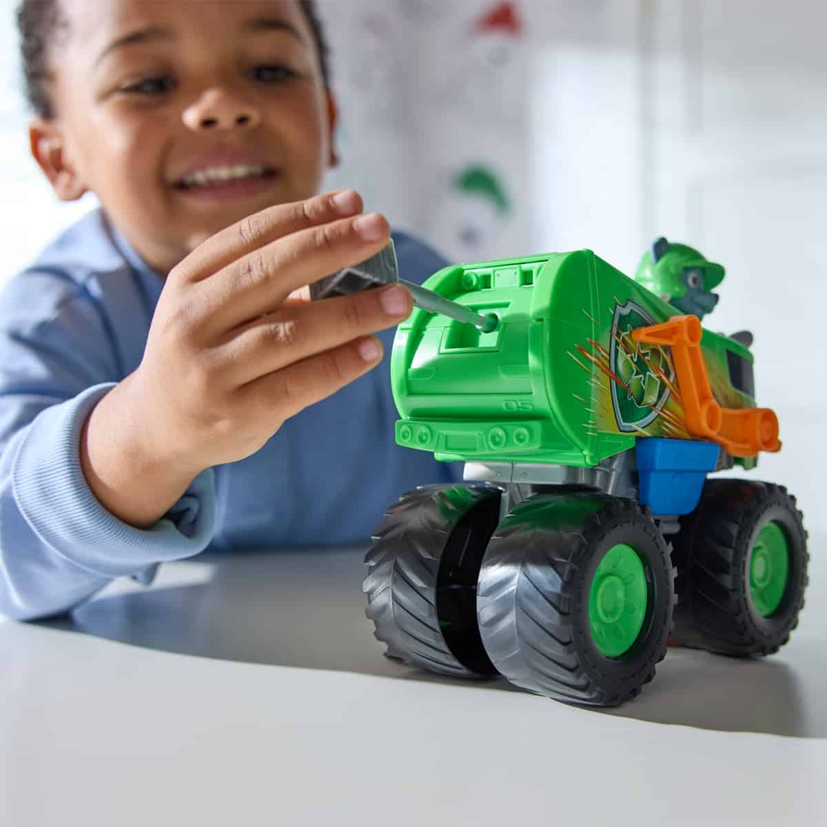 Đồ Chơi Chiến Xe Cứu Hộ Rocky PAW PATROL 6069331