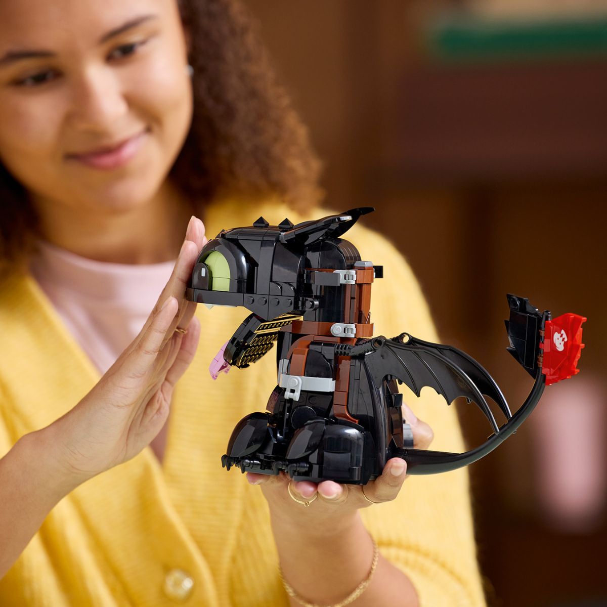 Đồ Chơi Lắp Ráp Bí Kíp Luyện Rồng: Toothless LEGO ICONS 10375