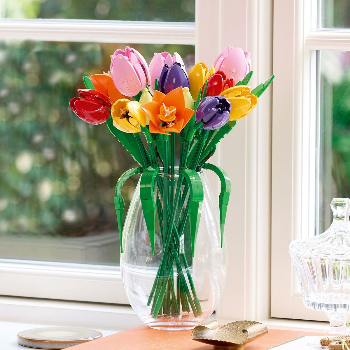 Đồ Chơi Lắp Ráp Bó Hoa Tulip LEGO BOTANICALS 11501 (576 Chi Tiết)