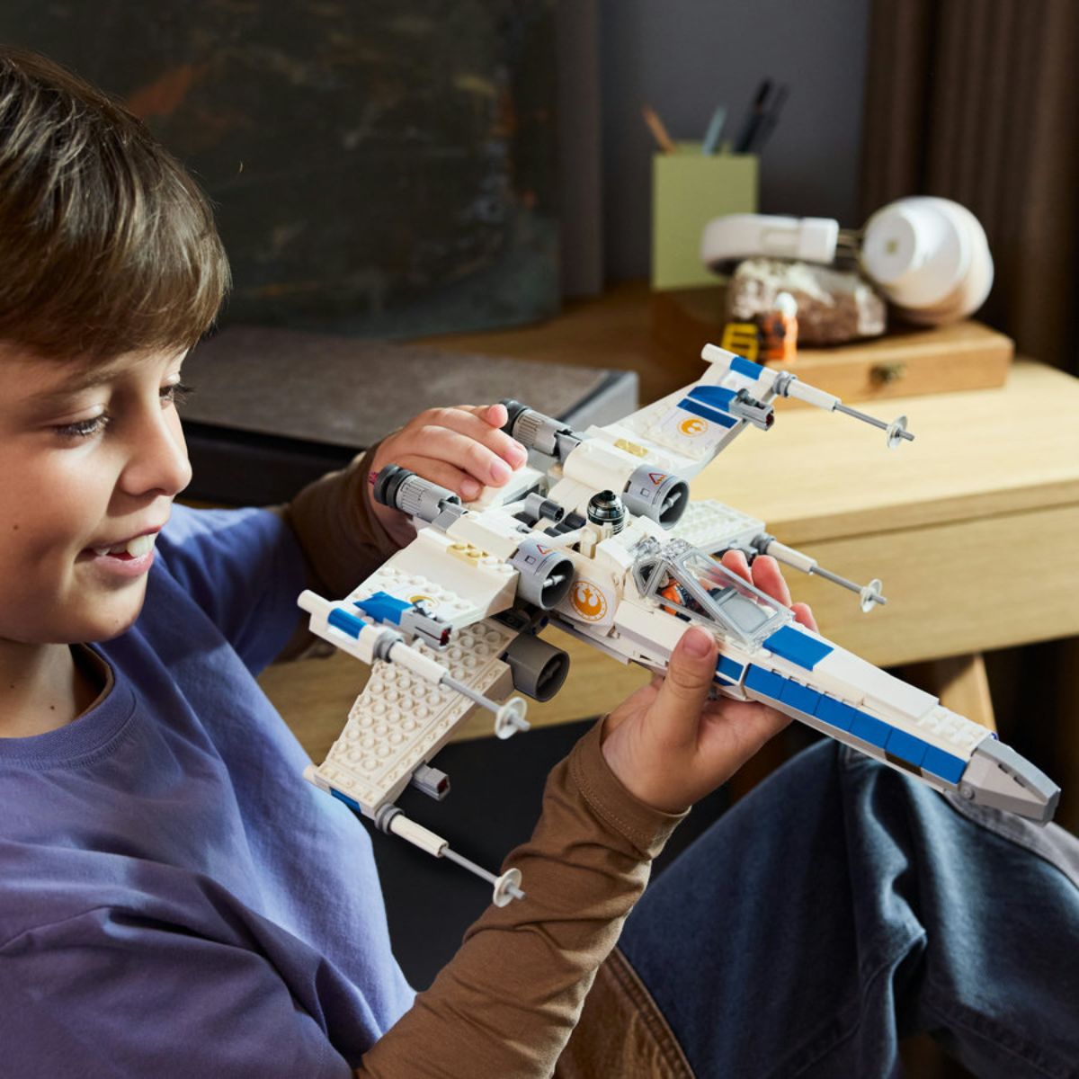 Đồ Chơi Lắp Ráp Chiến Đấu Cơ X-Wing Thuộc New Republic LEGO STAR WARS 75460 (558 Chi Tiết)