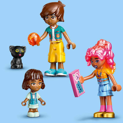 do-choi-lap-rap-cua-hang-keo-ngot-thanh-pho-heartlake-lego-friends-42649-08