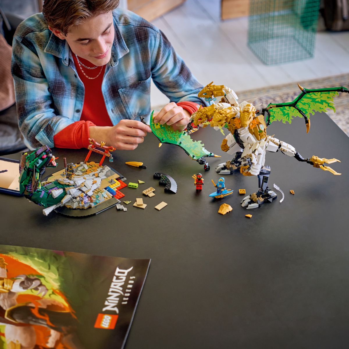 Đồ Chơi Lắp Ráp Đại Chiến Rồng Tối Thượng LEGO NINJAGO 71872 (2178 chi tiết)