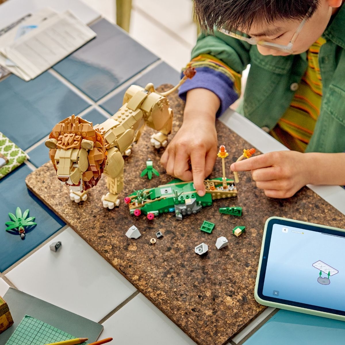 Đồ Chơi Lắp Ráp Động Vật Hoang Dã: Sư Tử Oai Phong LEGO CREATOR MS-31386 (839 chi tiết)
