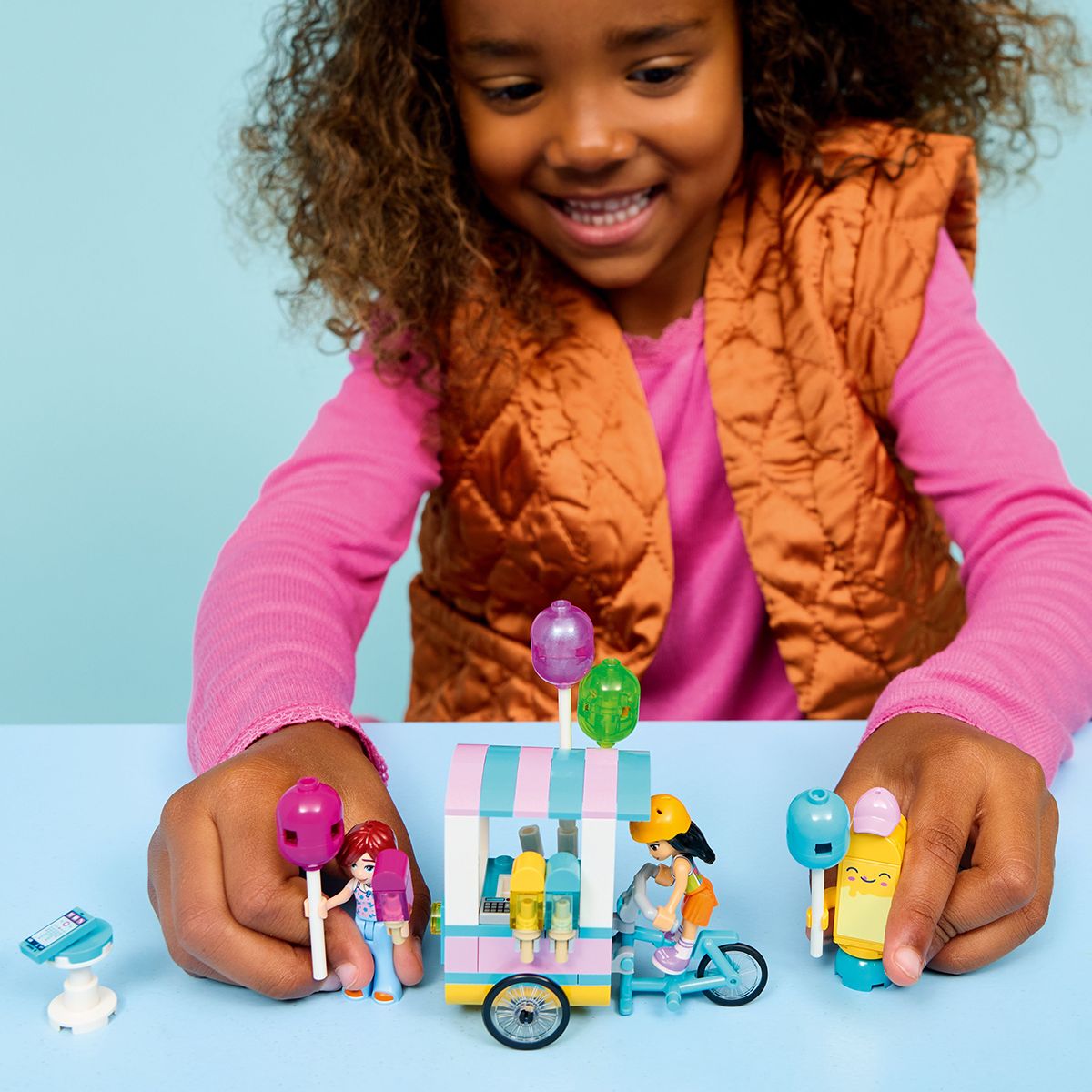 Đồ Chơi Lắp Ráp Gian Hàng Kem Và Bóng Bay LEGO FRIENDS 42692 (107 chi tiết)