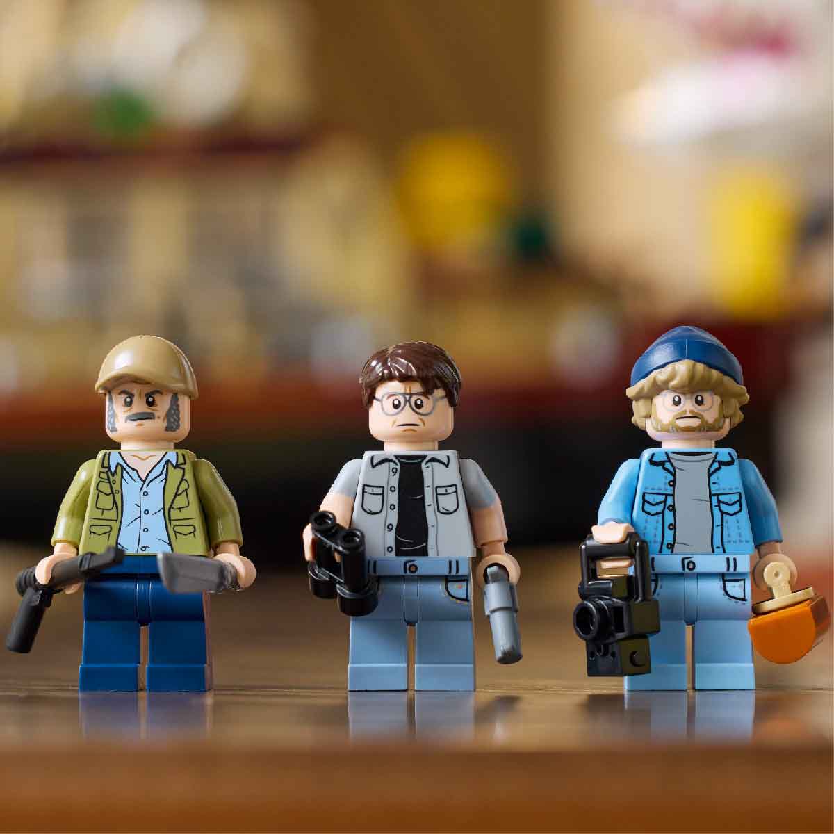 Đồ Chơi Lắp Ráp Hàm Cá Mập LEGO IDEAS 21350