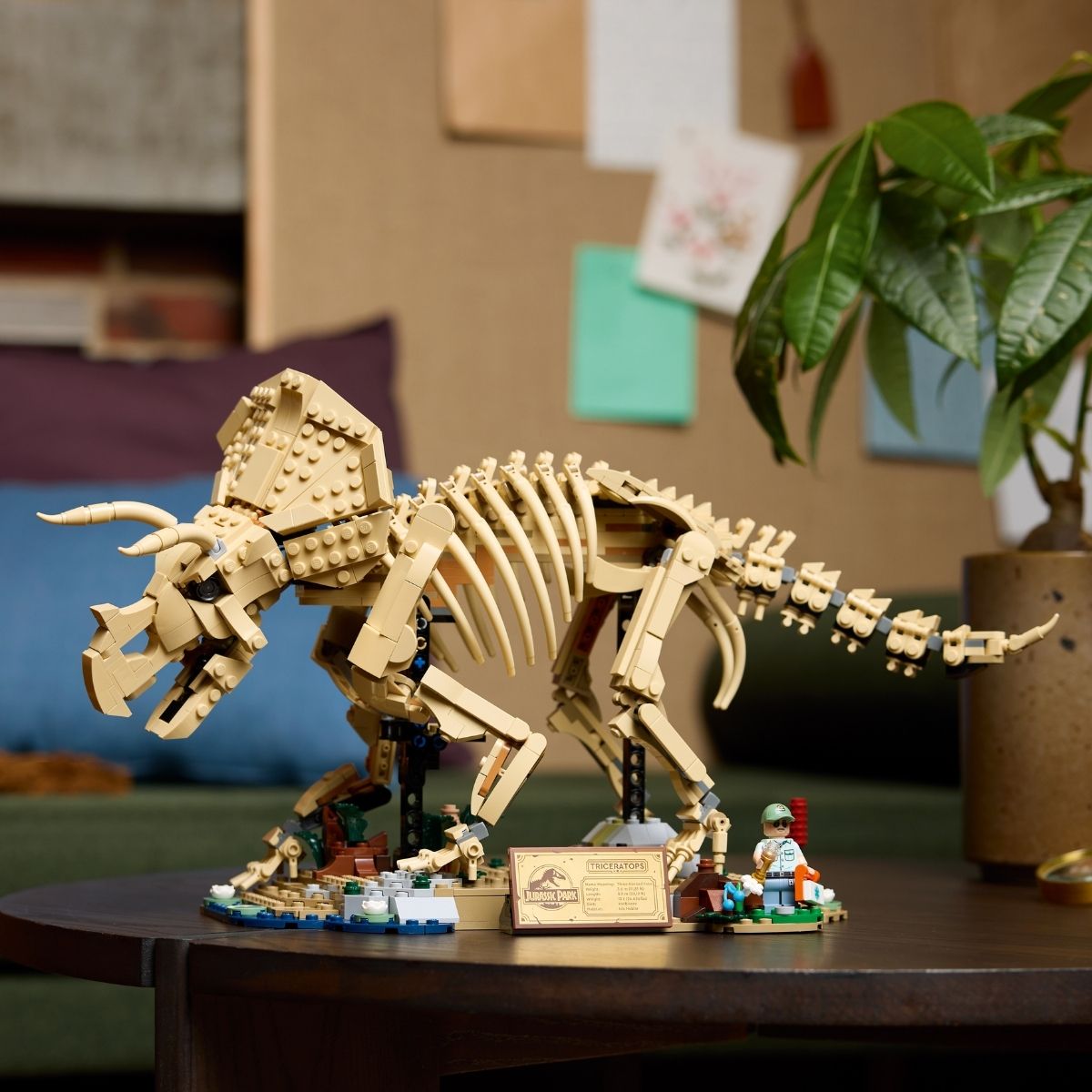 Đồ Chơi Lắp Ráp Hóa Thạch Khủng Long Triceratops LEGO JURASSIC 77985 (1154 chi tiết)