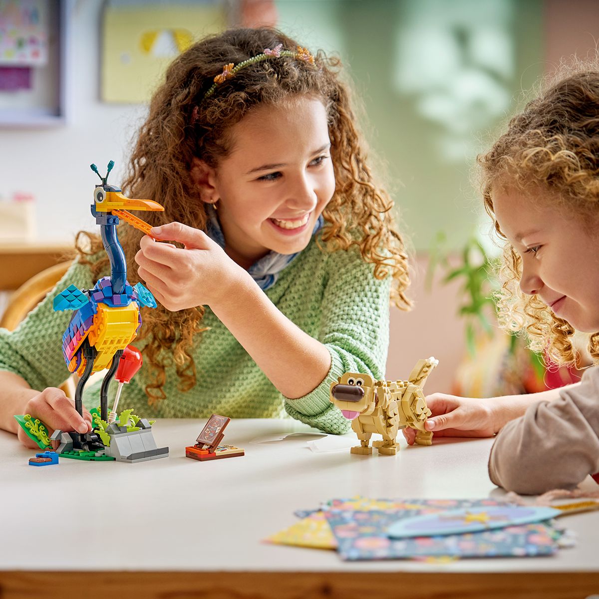 Đồ Chơi Lắp Ráp Kevin & Dug LEGO DISNEY PRINCESS 43290 (628 chi tiết)
